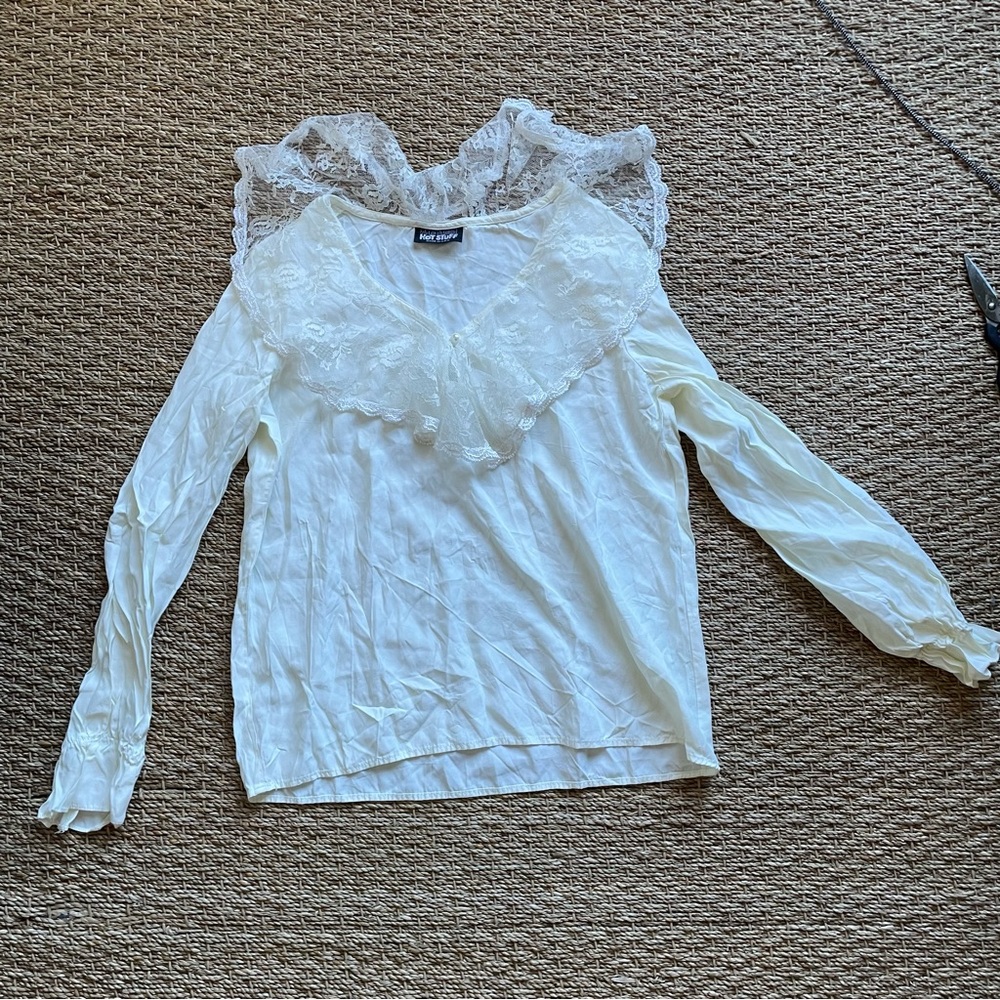 Vintage lace ruffle Peter Pan collar blouse